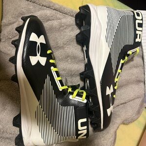 Underarmor cleats